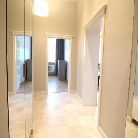 Happy Estate - Rynek Apartment Wroclaw