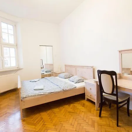 Happy Estate - Rynek Apartment Wroclaw