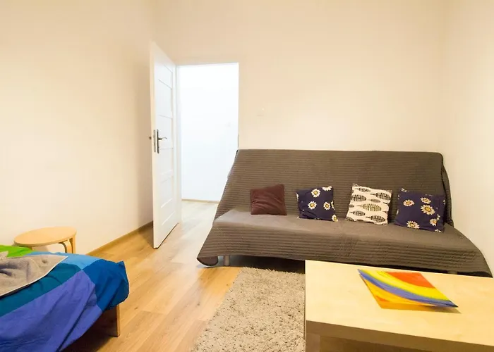 Happy Estate - Rynek *